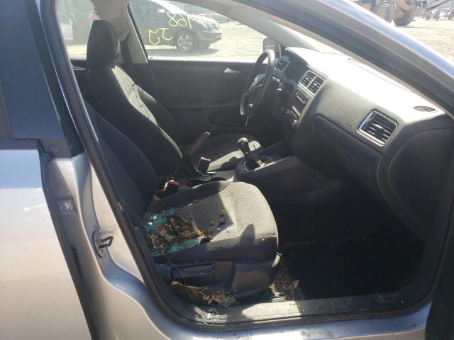 Photo 5 from auction – 2013 VOLKSWAGEN JETTA BASE with VIN 3VW1K7AJ0DM227591