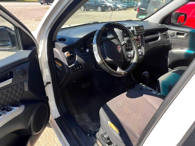 Photo 9 from auction – 2008 KIA SPORTAGE E with VIN KNDJE723687469831