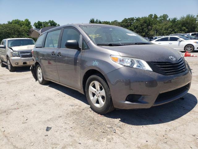 TOYOTA SIENNA 2017 with VIN 5TDZZ3DC0HS876031 - Photo from auction