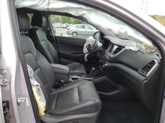 Photo 5 from auction – 2017 HYUNDAI TUCSON LIM with VIN KM8J3CA48HU455791