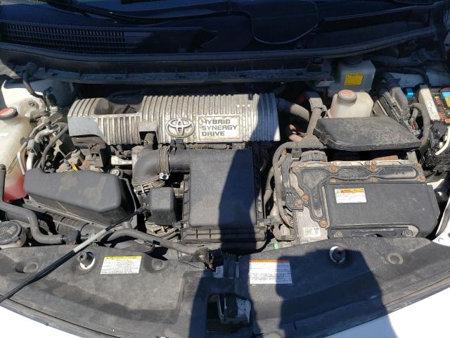 Photo 7 from auction – 2015 TOYOTA PRIUS V with VIN JTDZN3EU3FJ037066