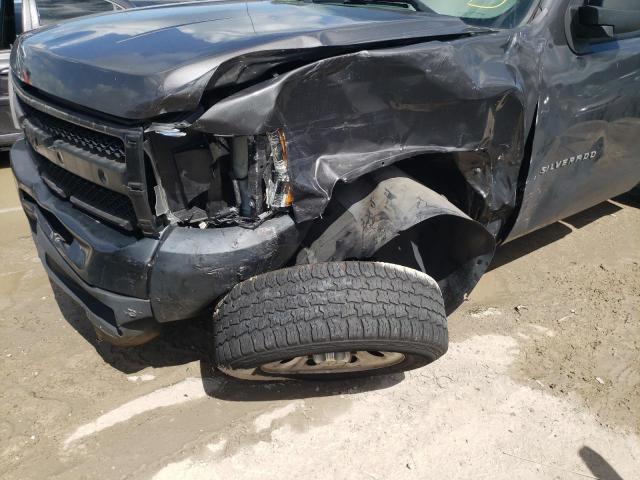 Photo 9 from auction – 2010 CHEVROLET SILVERADO with VIN 1GCPCPEX2AZ265861