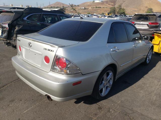 Photo 4 from auction – 2003 LEXUS IS 300 with VIN JTHBD192030074786
