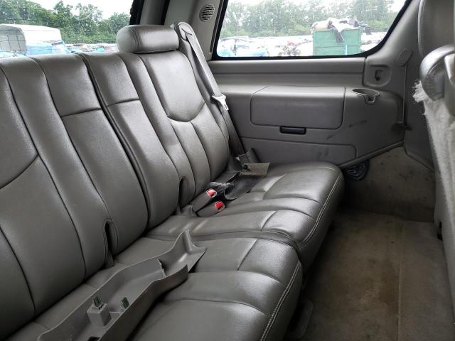 Photo 9 from auction – 2005 GMC YUKON with VIN 1GKEC13T05J140516