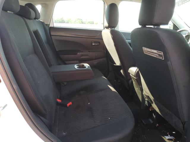 Photo 6 from auction – 2014 MITSUBISHI OUTLANDER with VIN 4A4AR4AUXEE033562