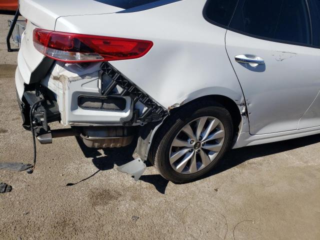 Photo 9 from auction – 2018 KIA OPTIMA LX with VIN 5XXGT4L33JG274666