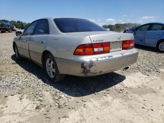Photo 3 from auction – 1998 LEXUS ES 300 with VIN JT8BF28G4W5017835