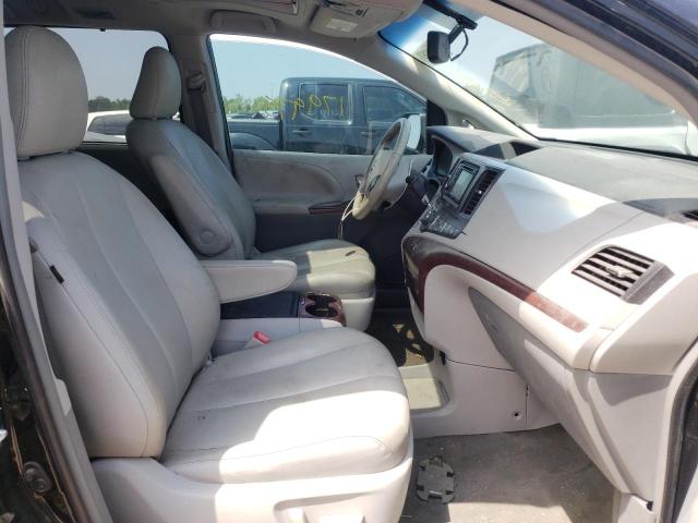 Photo 5 from auction – 2014 TOYOTA SIENNA XLE with VIN 5TDYK3DC2ES452152