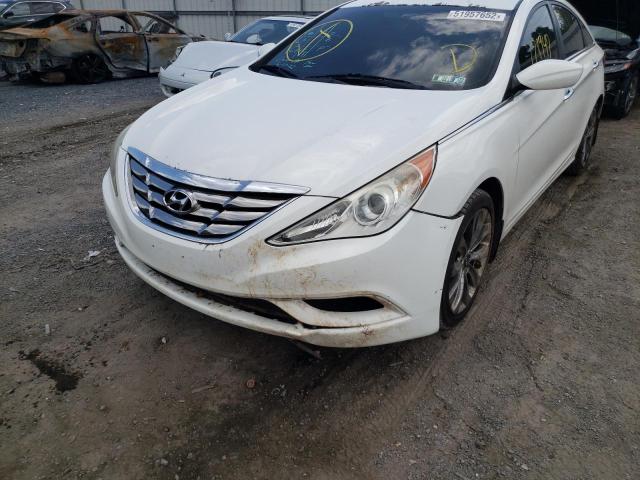 Photo 9 from auction – 2011 HYUNDAI SONATA SE with VIN 5NPEC4AB1BH178087