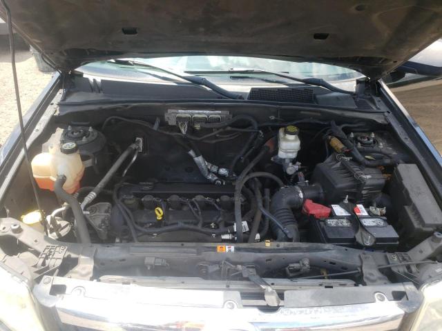 Photo 7 from auction – 2011 MAZDA TRIBUTE I with VIN 4F2CY0C74BKM00679