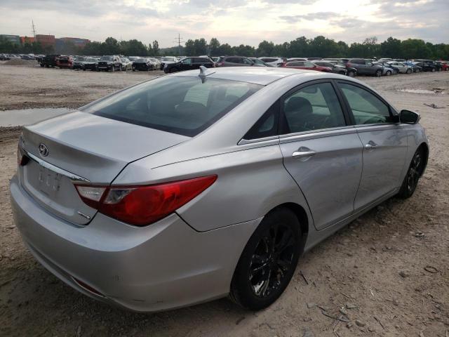Photo 4 from auction – 2011 HYUNDAI SONATA SE with VIN 5NPEC4AC2BH135077