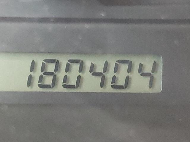 Photo 8 from auction – 2003 TOYOTA CAMRY LE with VIN JTDBE32K530154623