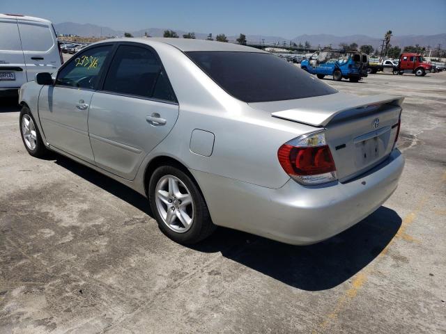 Photo 3 from auction – 2005 TOYOTA CAMRY LE with VIN 4T1BE32K35U061865