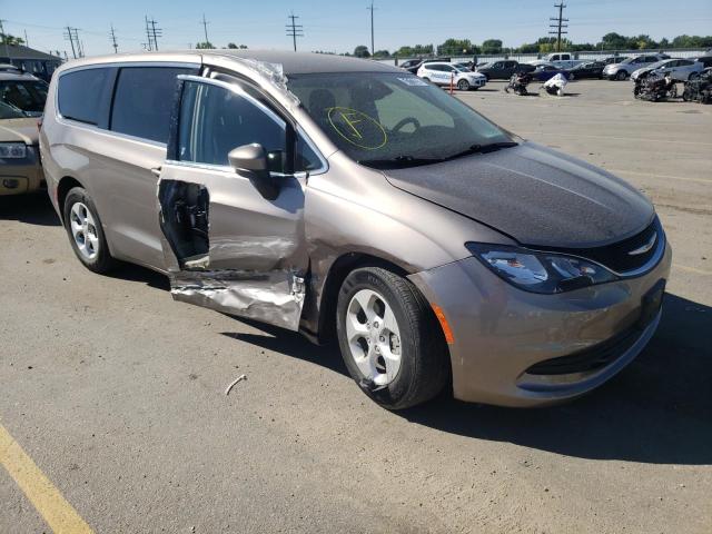 CHRYSLER PACIFICA L 2017 with VIN 2C4RC1CG3HR837212 - Photo from auction