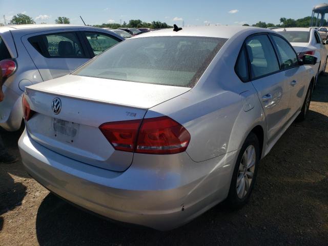 Photo 4 from auction – 2014 VOLKSWAGEN PASSAT S with VIN 1VWAS7A39EC099095