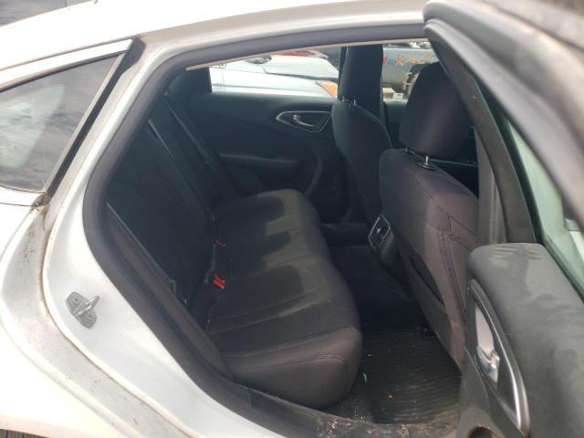 Photo 6 from auction – 2015 CHRYSLER 200 LIMITE with VIN 1C3CCCABXFN542227