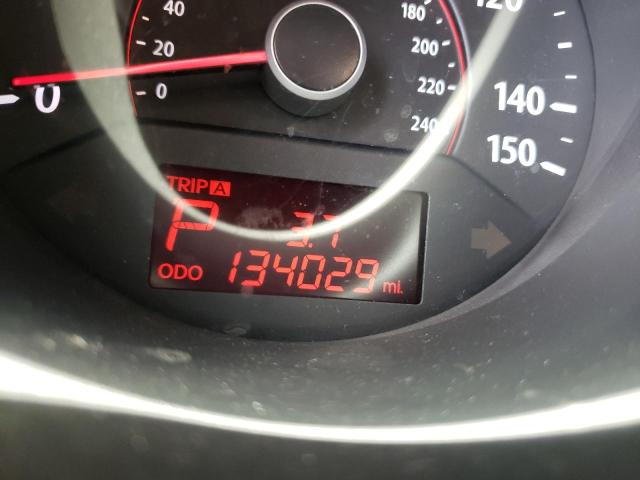 Photo 8 from auction – 2011 KIA SORENTO BA with VIN 5XYKTCA19BG044102