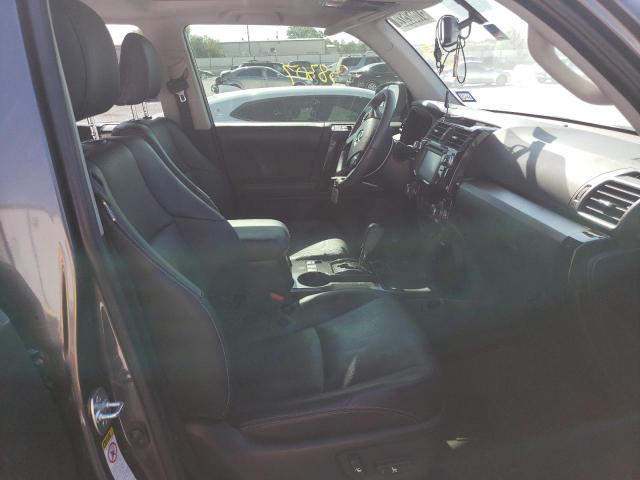 Photo 5 from auction – 2019 TOYOTA 4RUNNER SR with VIN JTEZU5JR9K5206909