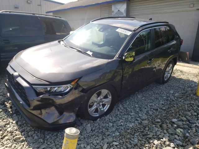 Photo 2 from auction – 2019 TOYOTA RAV4 XLE with VIN 2T3W1RFV6KW010657