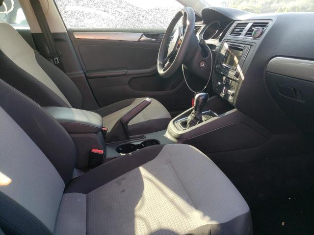 Photo 5 from auction – 2017 VOLKSWAGEN JETTA S with VIN 3VW2B7AJ9HM348744