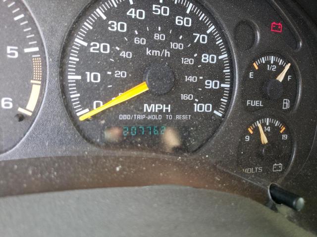 Photo 8 from auction – 2000 CHEVROLET BLAZER with VIN 1GNCT18W2YK147799