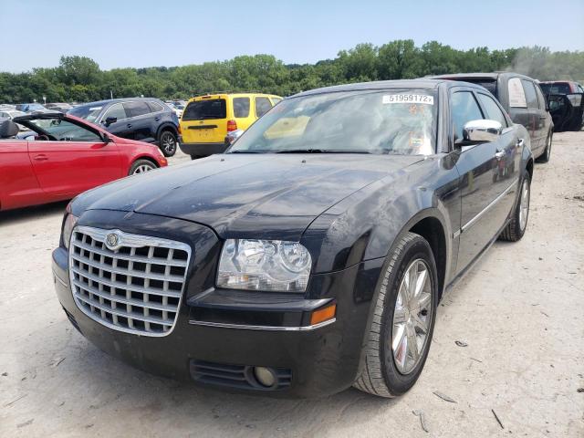 Photo 2 from auction – 2010 CHRYSLER 300 TOURIN with VIN 2C3CA5CV2AH112699