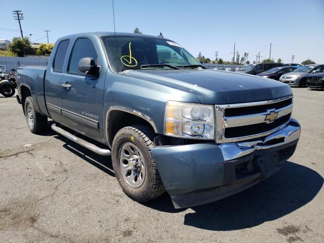 CHEVROLET SILVERADO 2010 with VIN 1GCSKREA0AZ105627 - Photo from auction