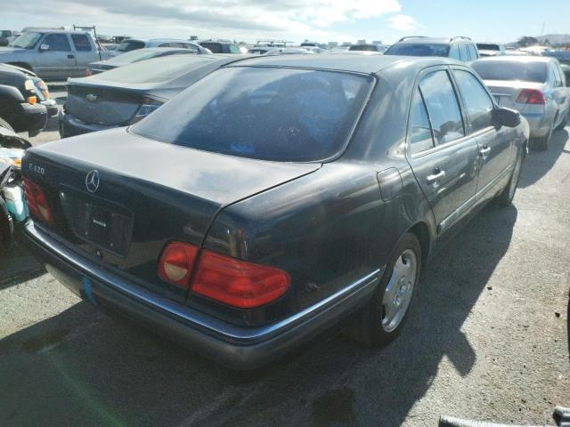 Photo 4 from auction – 1997 MERCEDES-BENZ E 420 with VIN WDBJF72F6VA399039