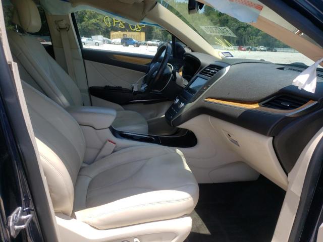 Photo 5 from auction – 2016 LINCOLN MKC SELECT with VIN 5LMCJ2C93GUJ28311