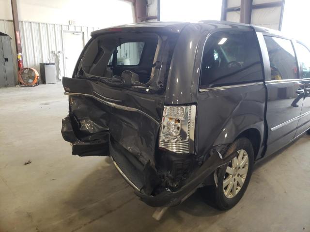 Photo 9 from auction – 2016 CHRYSLER TOWN & COU with VIN 2C4RC1BG7GR293829
