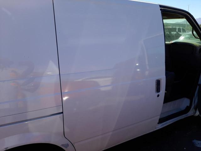 Photo 6 from auction – 2001 CHEVROLET ASTRO with VIN 1GCDM19W11B117868