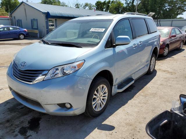Photo 2 from auction – 2016 TOYOTA SIENNA XLE with VIN 5TDYK3DC5GS715009