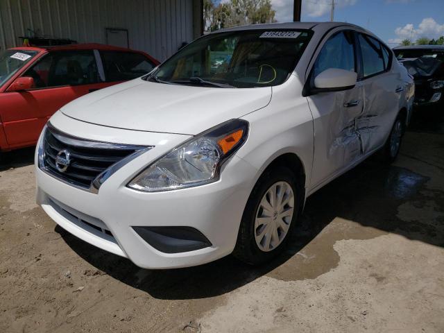 Foto 2 de la subasta – 2015 NISSAN VERSA S con VIN 3N1CN7AP1FL932659