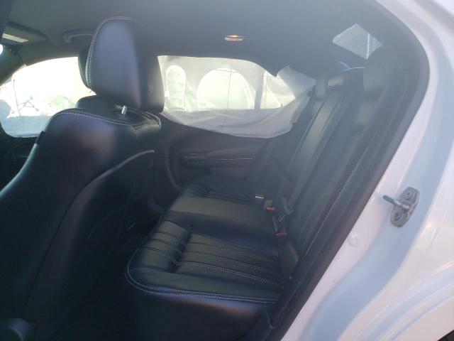 Photo 6 from auction – 2015 CHRYSLER 300 S with VIN 2C3CCABG3FH898655