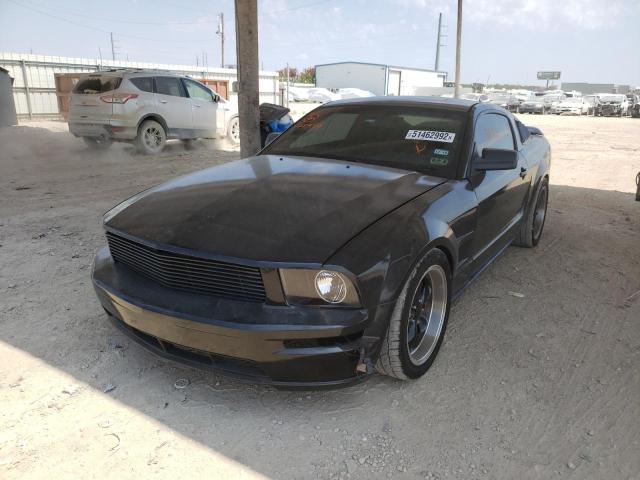 Photo 2 from auction – 2005 FORD MUSTANG with VIN 1ZVFT80N855125394