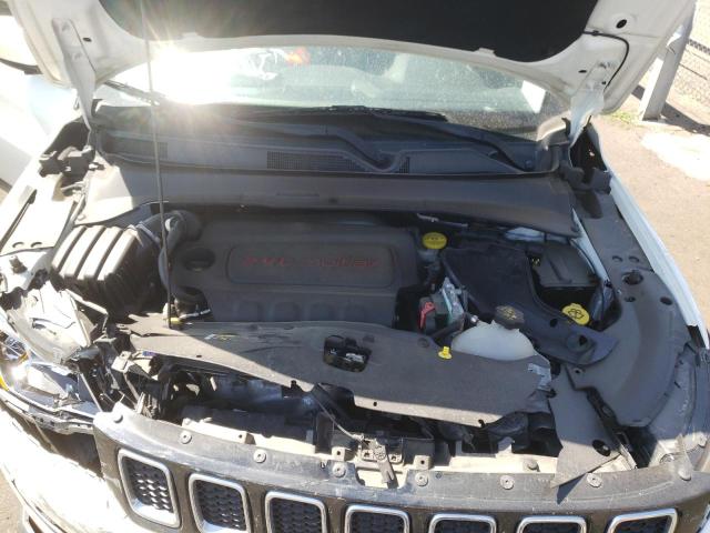 Photo 7 from auction – 2018 JEEP COMPASS LA with VIN 3C4NJDBB0JT434142