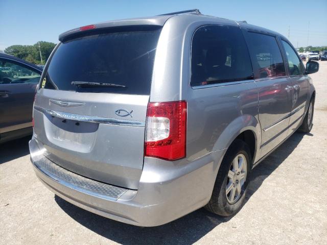 Photo 4 from auction – 2013 CHRYSLER TOWN & COU with VIN 2C4RC1BG2DR577204