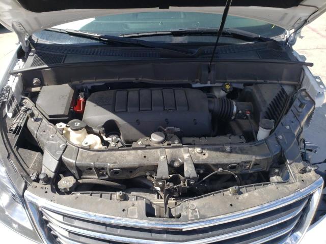 Photo 7 from auction – 2017 CHEVROLET TRAVERSE L with VIN 1GNKVGKD3HJ292467