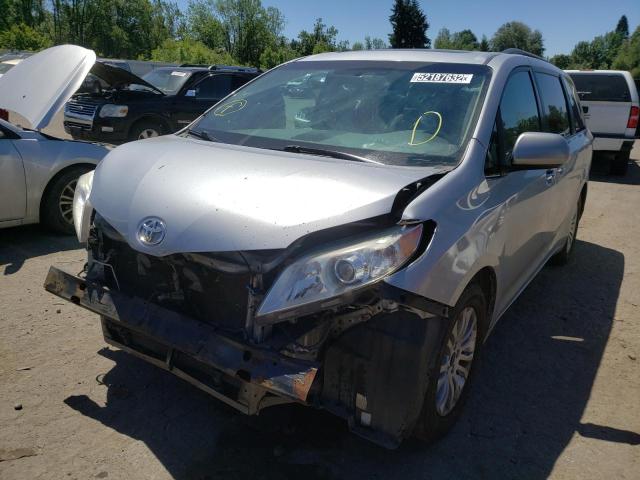 Photo 2 from auction – 2014 TOYOTA SIENNA XLE with VIN 5TDYK3DC4ES409352