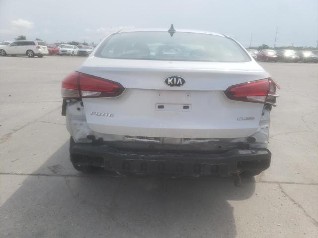 Photo 9 from auction – 2017 KIA FORTE LX with VIN 3KPFK4A74HE051995