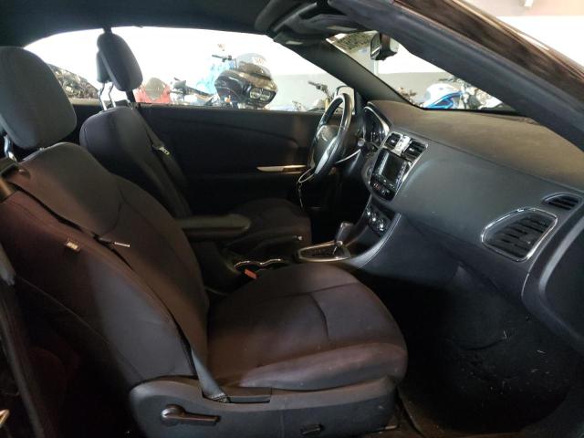 Photo 5 from auction – 2013 CHRYSLER 200 TOURIN with VIN 1C3BCBEG8DN723593