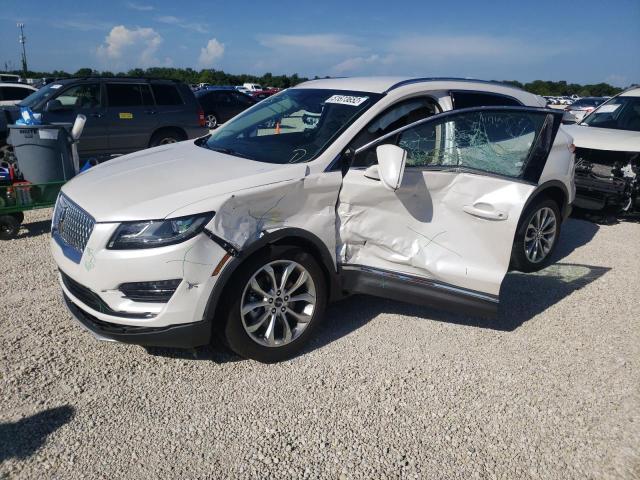 Photo 2 from auction – 2019 LINCOLN MKC SELECT with VIN 5LMCJ2C96KUL33730