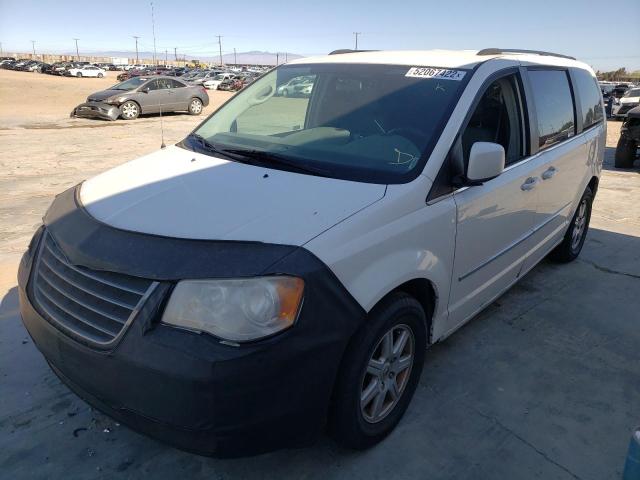Photo 2 from auction – 2010 CHRYSLER TOWN & COU with VIN 2A4RR5D12AR233537