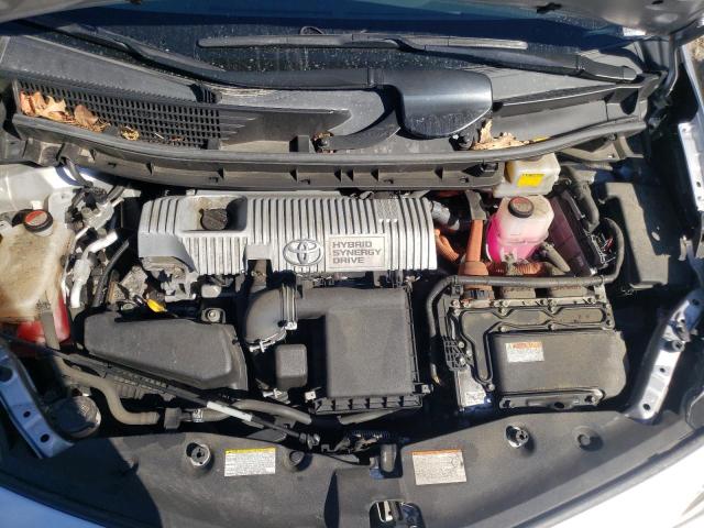 Photo 7 from auction – 2016 TOYOTA PRIUS V with VIN JTDZN3EU1GJ050612