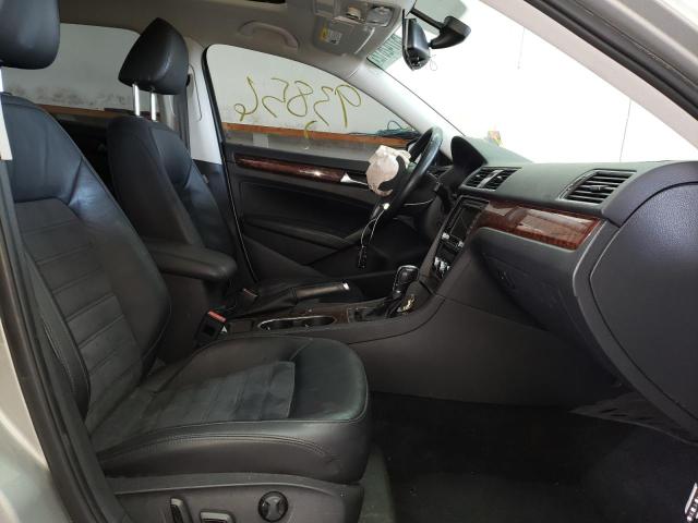 Photo 5 from auction – 2013 VOLKSWAGEN PASSAT with VIN 1VWCN7A32DC127382