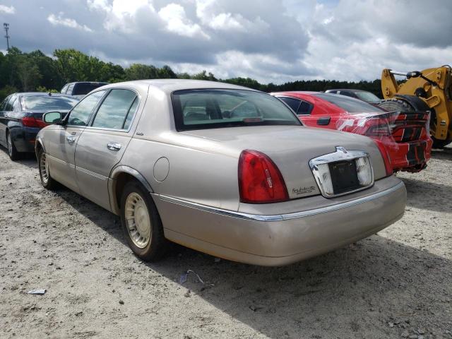 Photo 3 from auction – 2000 LINCOLN TOWN CAR E with VIN 1LNHM81W8YY815774