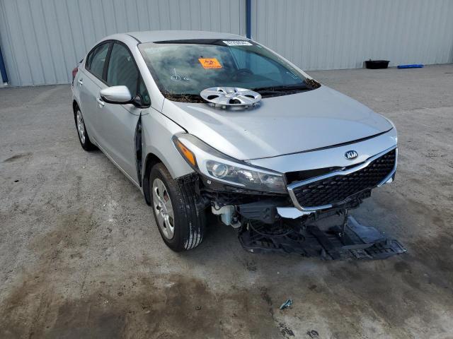 Photo 1 from auction – 2017 KIA FORTE LX with VIN 3KPFK4A7XHE039625
