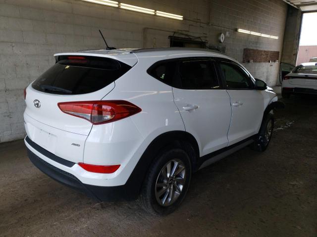 Photo 4 from auction – 2017 HYUNDAI TUCSON LIM with VIN KM8J3CA40HU483973