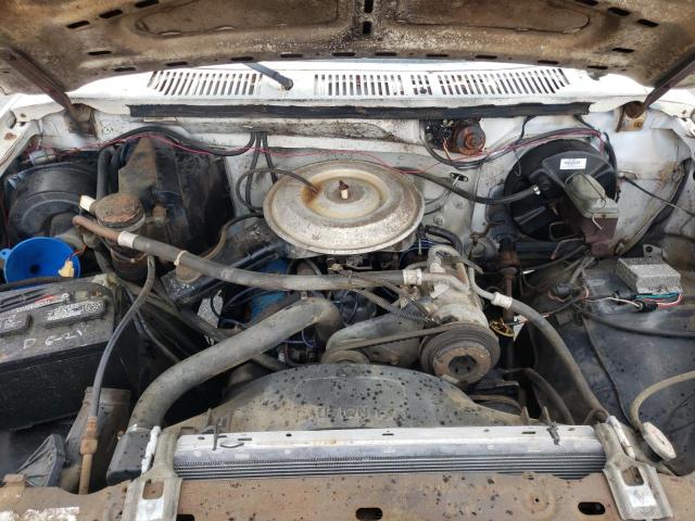 Photo 7 from auction – 1982 FORD F100 with VIN 1FTCF10F9CNA63868
