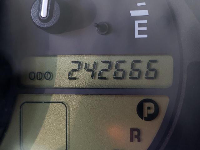 Photo 8 from auction – 2003 LEXUS IS 300 with VIN JTHBD192130079236